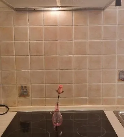 Monolocale In Via Pedonale Апартаменты *