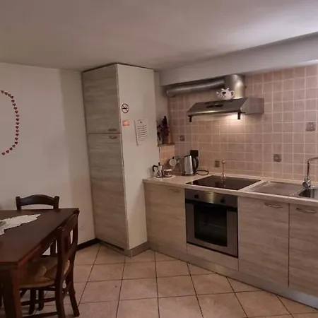 Monolocale In Via Pedonale *