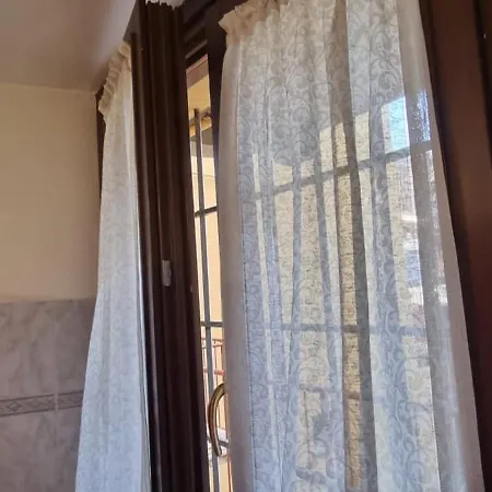 Monolocale In Via Pedonale Apartment *